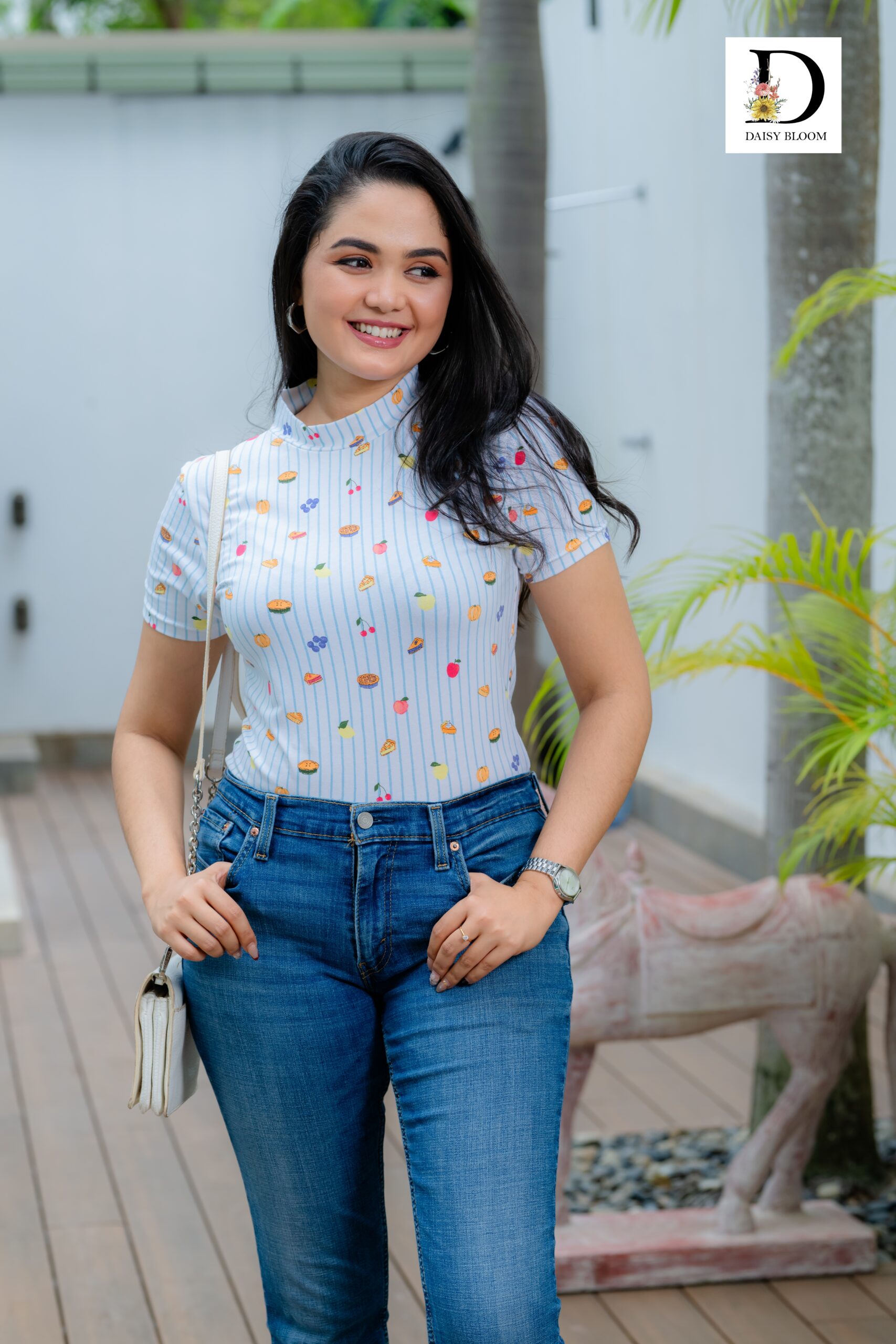 Fruity Charm cropped Tee