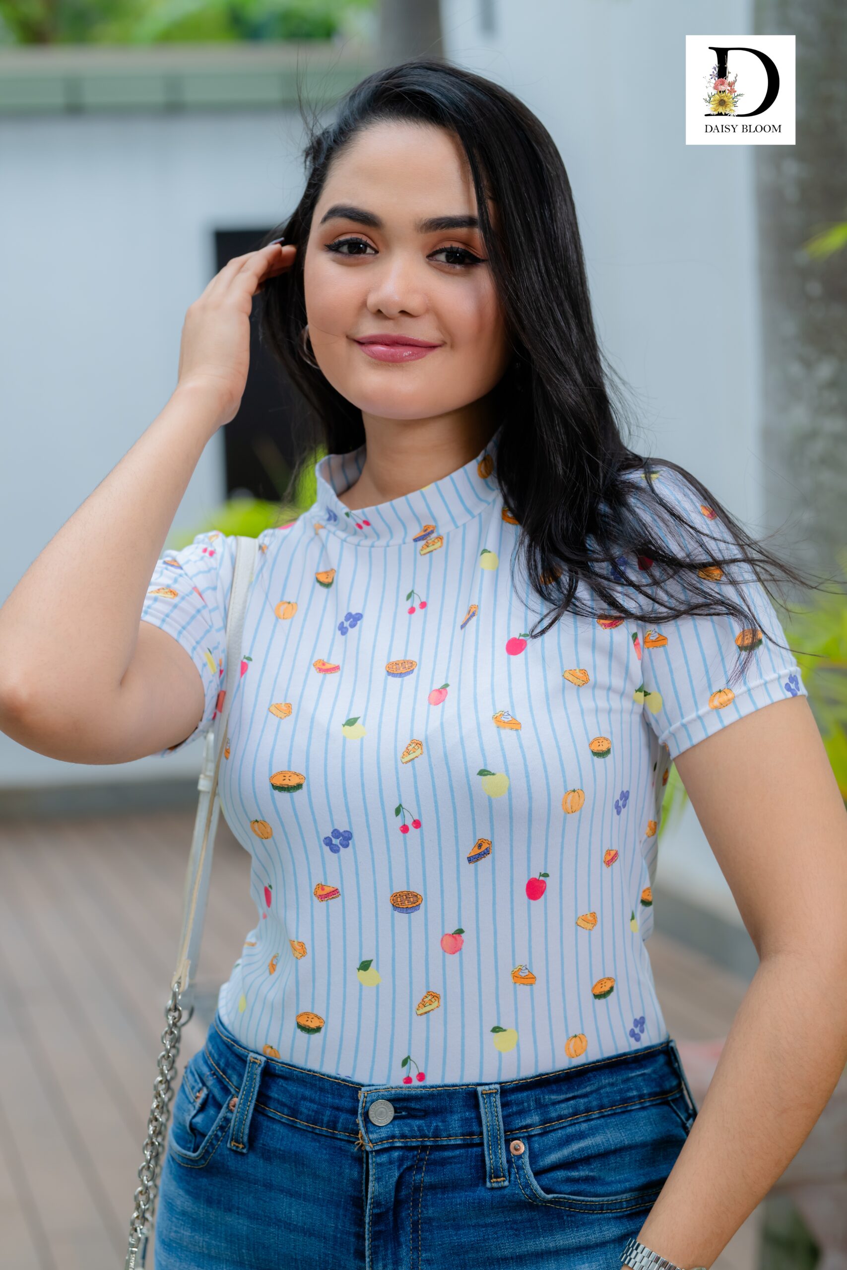 Fruity Charm cropped Tee
